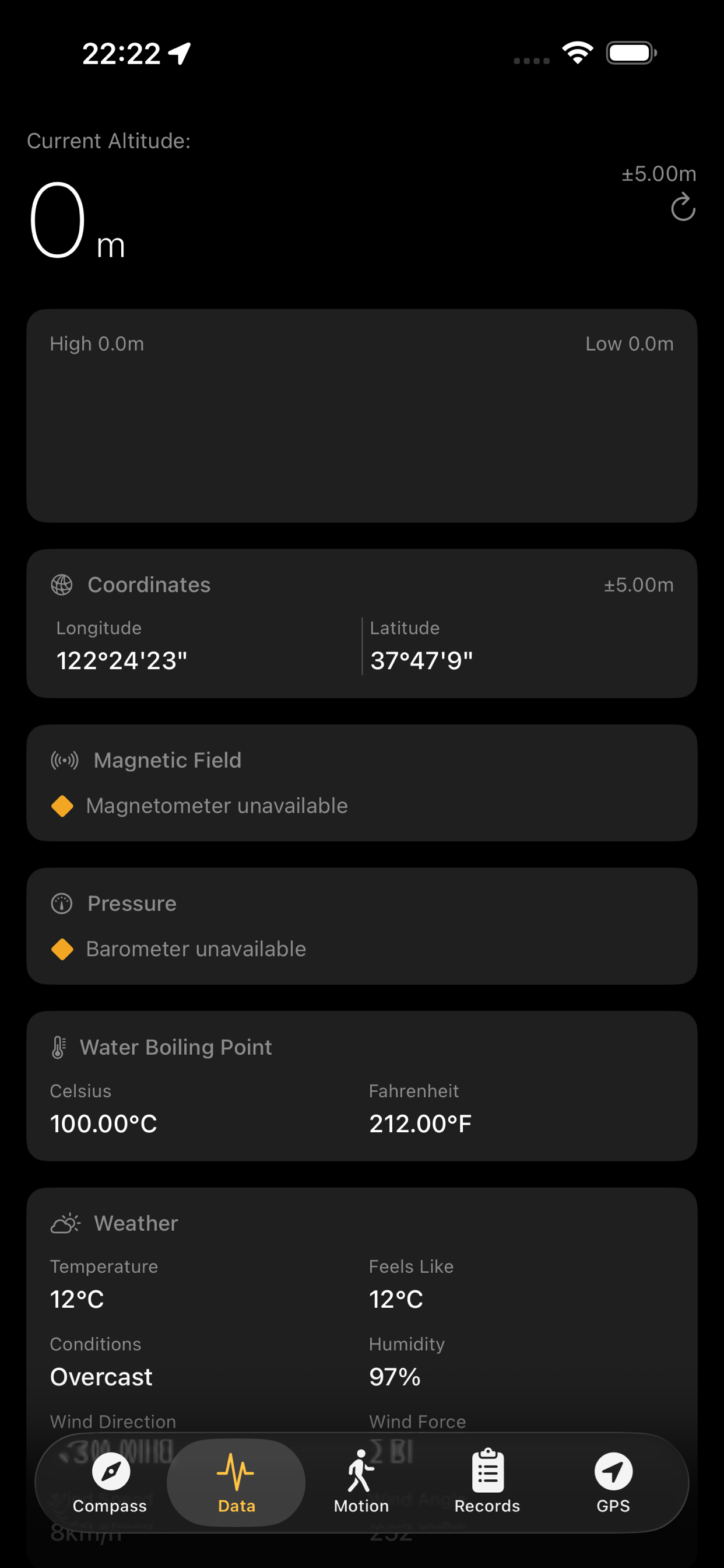 Data screen with altitude, coordinates and weather